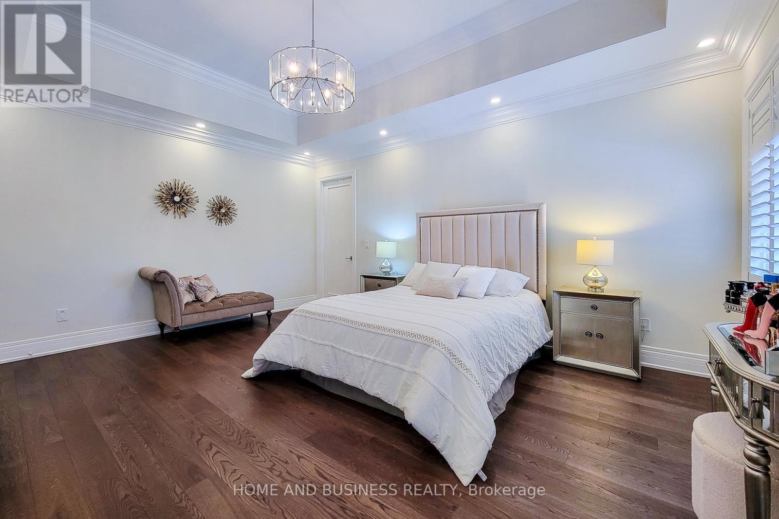 115 Russell Drive, Oakville, Ontario  L6H 1L4 - Photo 26 - W12628926