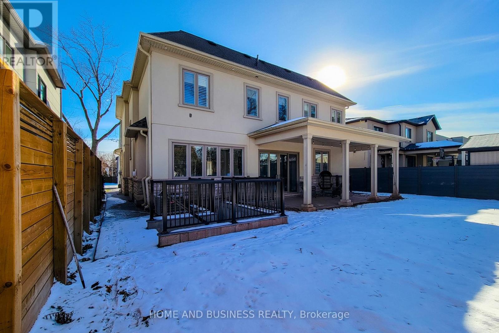 115 Russell Drive, Oakville, Ontario  L6H 1L4 - Photo 46 - W12628926