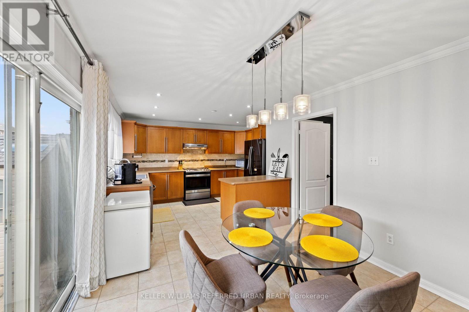 20 Williamson Drive, Brampton, Ontario  L7A 3L9 - Photo 13 - W12628928