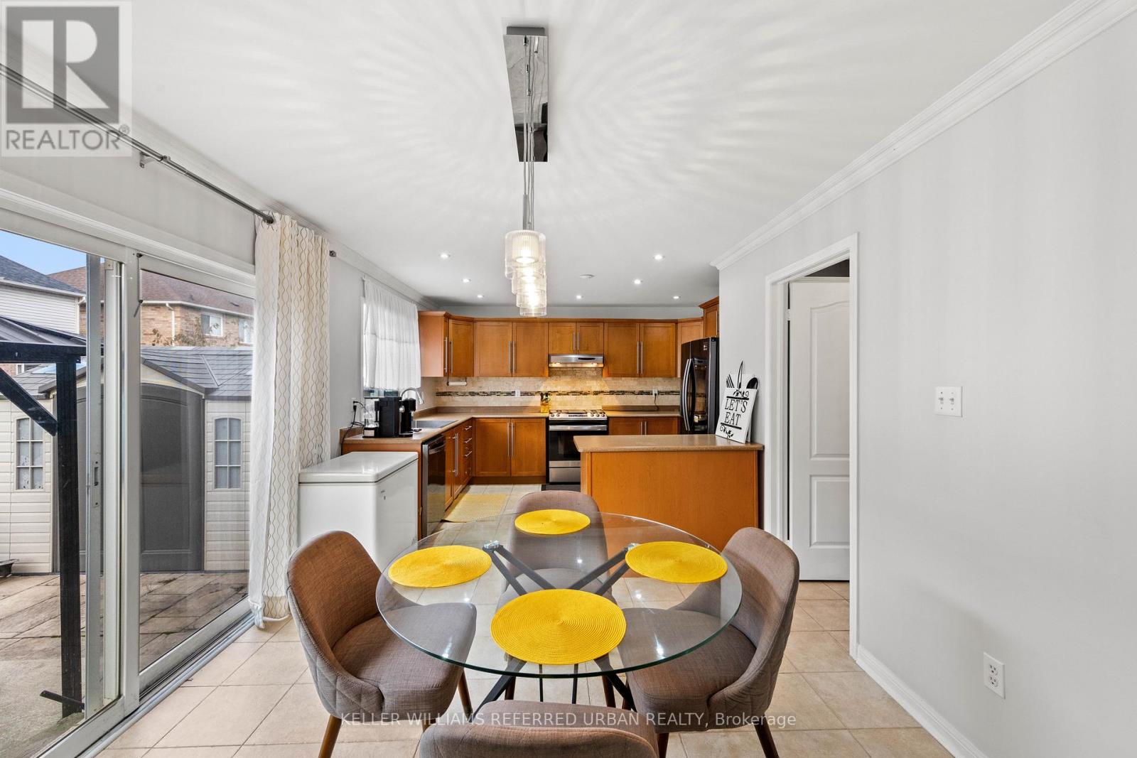 20 Williamson Drive, Brampton, Ontario  L7A 3L9 - Photo 14 - W12628928