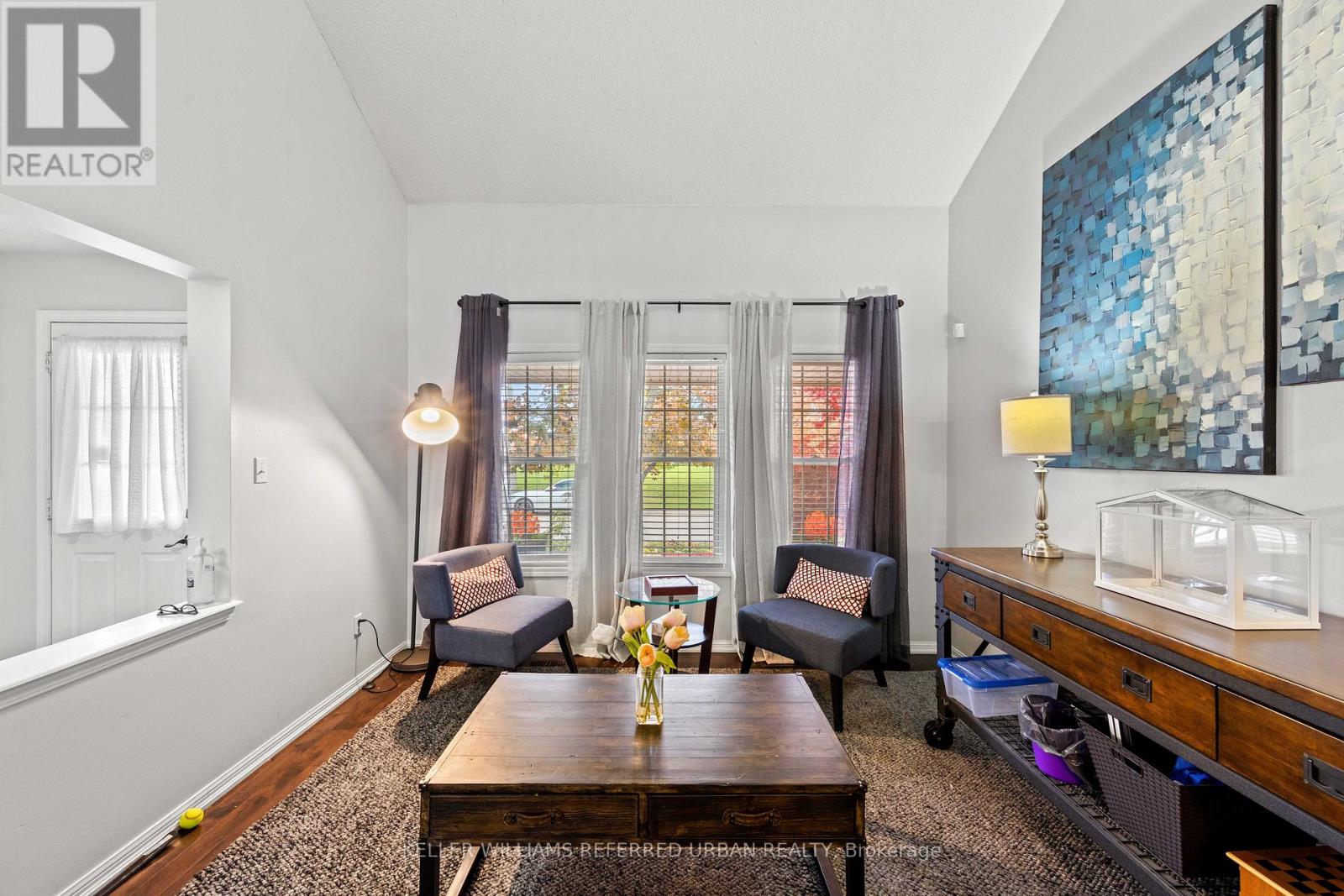 20 Williamson Drive, Brampton, Ontario  L7A 3L9 - Photo 6 - W12628928