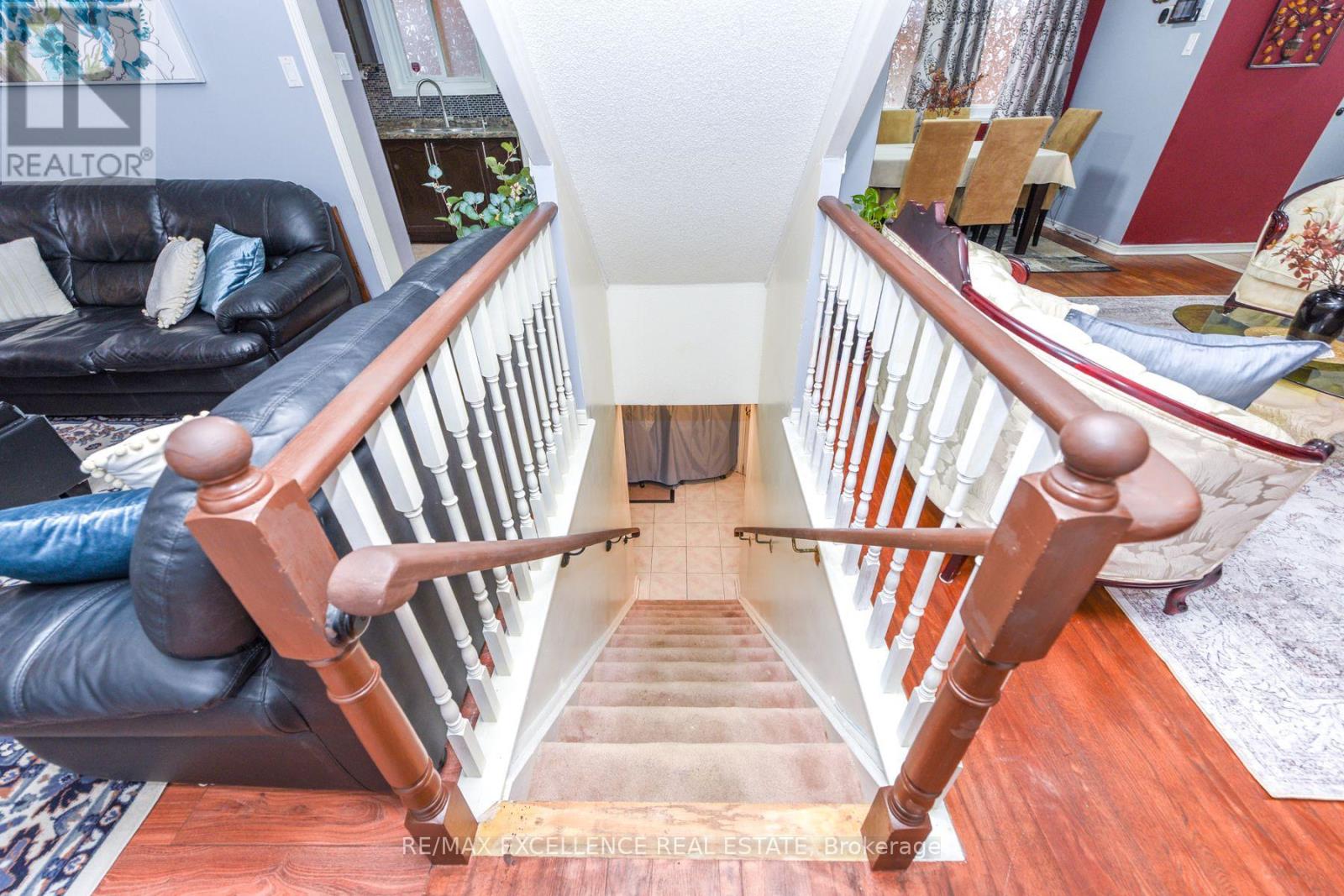 11 Arthurs Crescent, Brampton, Ontario  L6Y 4Y5 - Photo 28 - W12628930