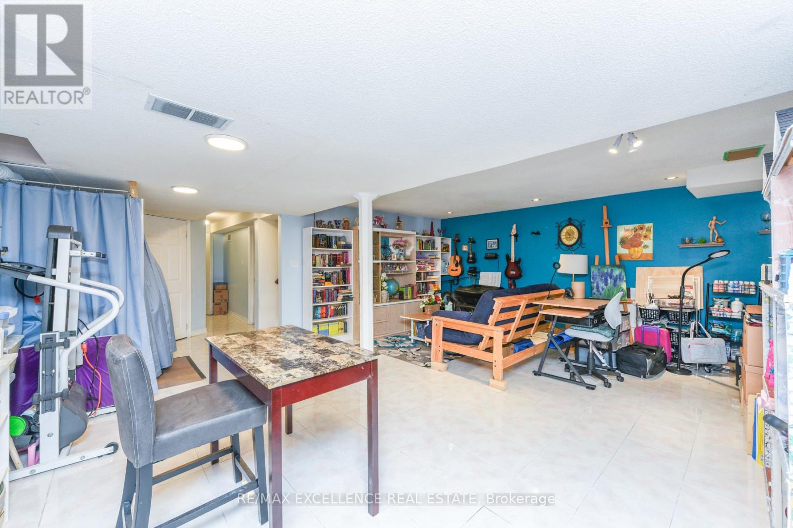 11 Arthurs Crescent, Brampton, Ontario  L6Y 4Y5 - Photo 30 - W12628930