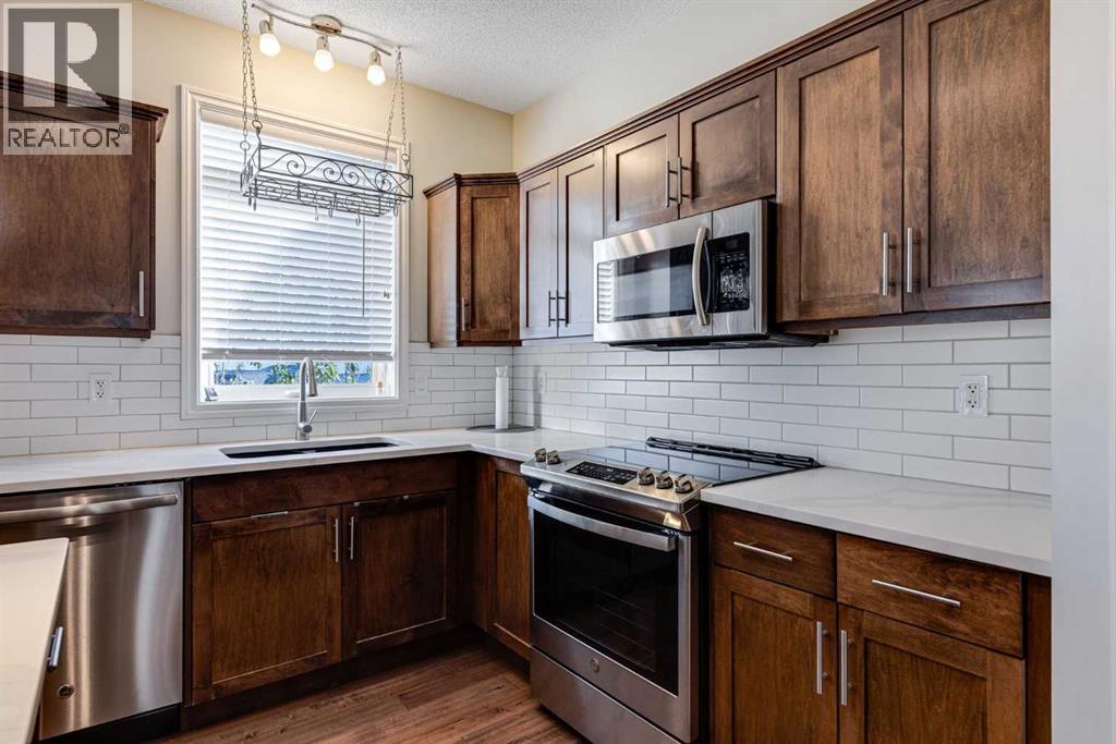 521 Westmount Close, Okotoks, Alberta  T1S 0B7 - Photo 13 - A2267688