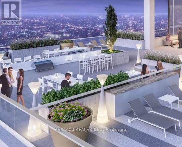 1410 - 8960 Jane Street, Vaughan, Ontario  L4K 2M9 - Photo 2 - N12628430