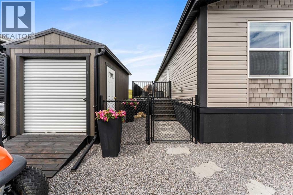 143, 41019 Range Road 11, Rural Lacombe County, Alberta T0C 0J1 - Photo 2 - A2214813