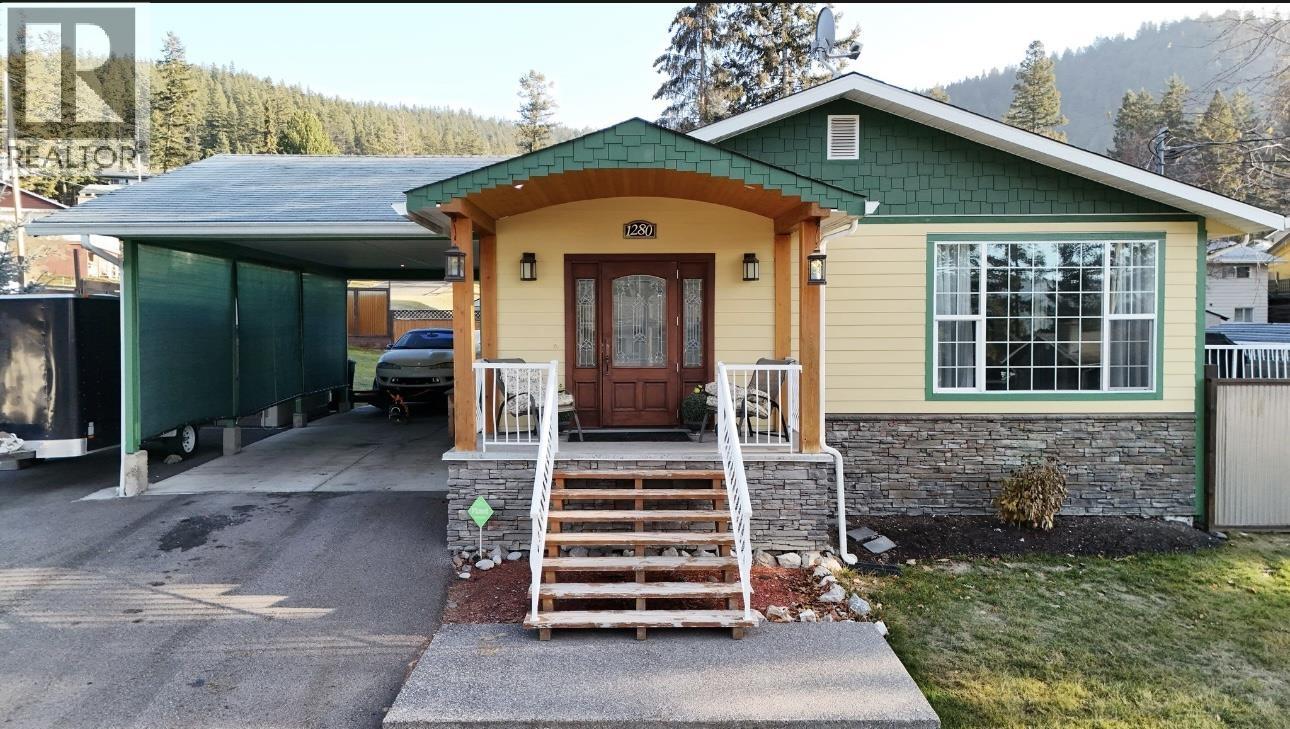1280 N ELEVENTH AVENUE, Williams Lake, British Columbia