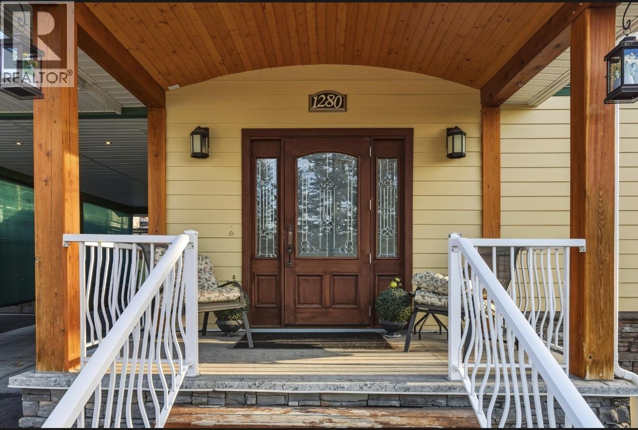 1280 N Eleventh Avenue, Williams Lake, British Columbia  V2G 2N2 - Photo 3 - R3072052