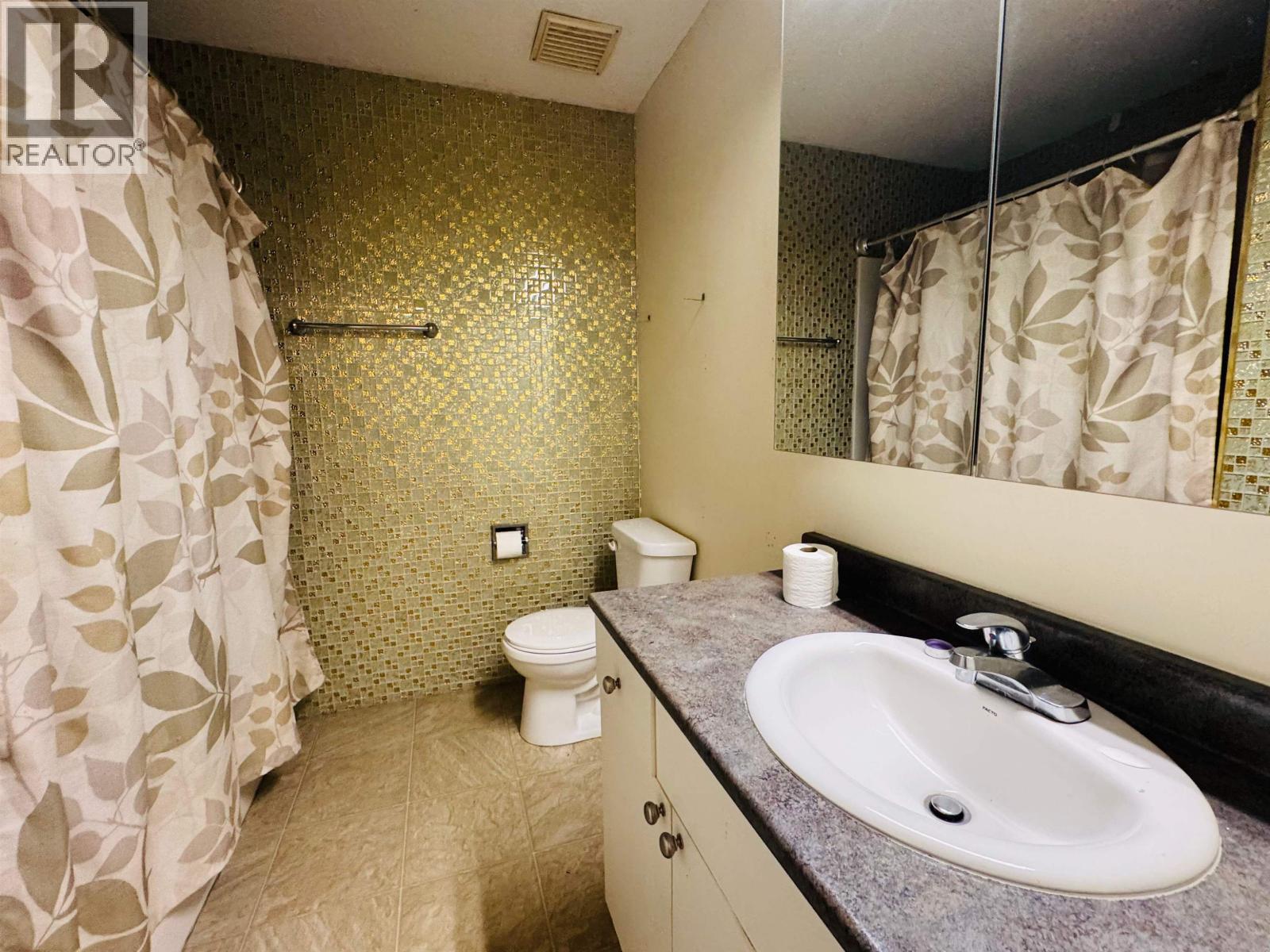 1280 N Eleventh Avenue, Williams Lake, British Columbia  V2G 2N2 - Photo 23 - R3072052