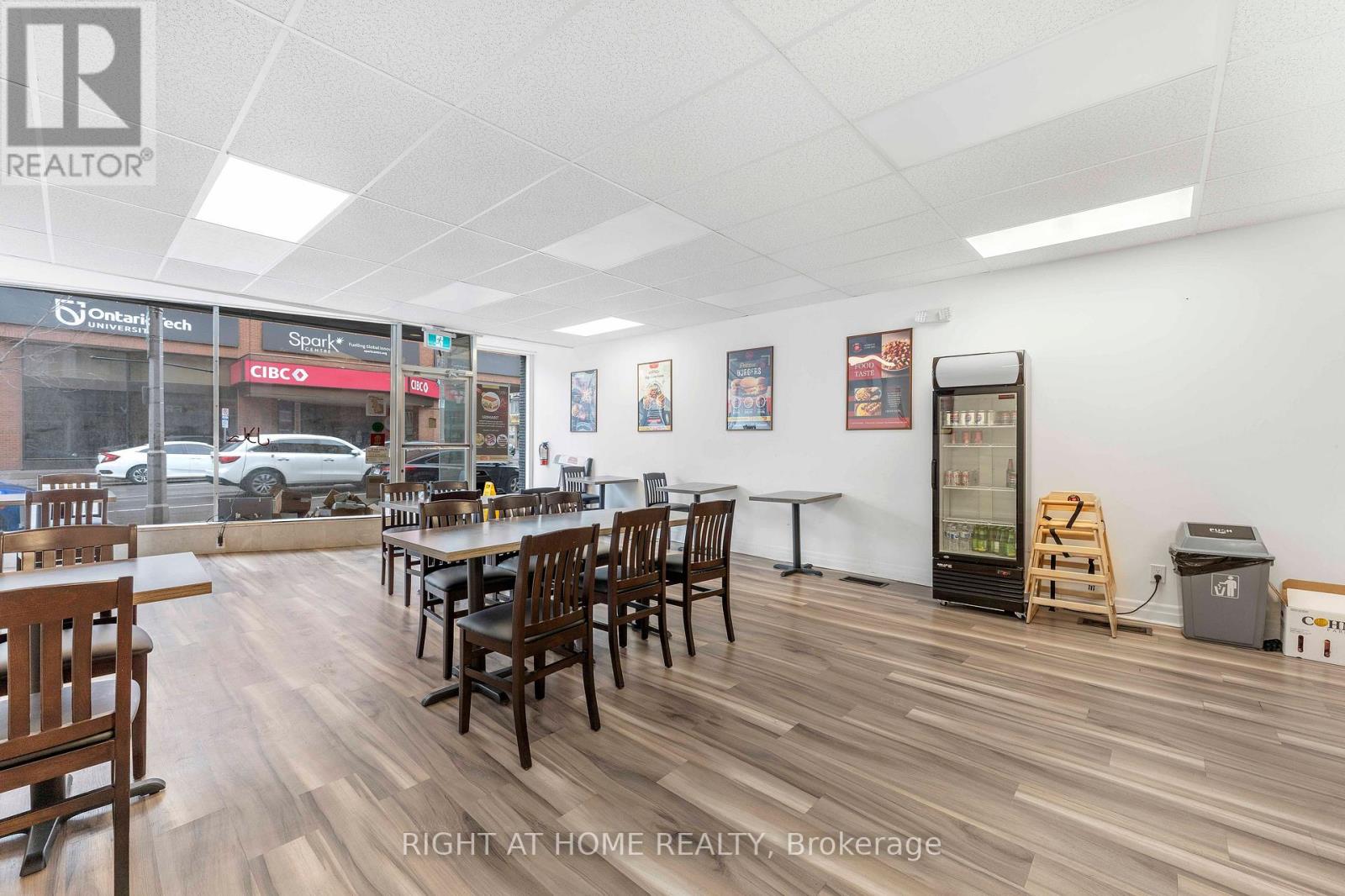 7 Simcoe Street S, Oshawa, Ontario  L1H 4G1 - Photo 4 - E12628950