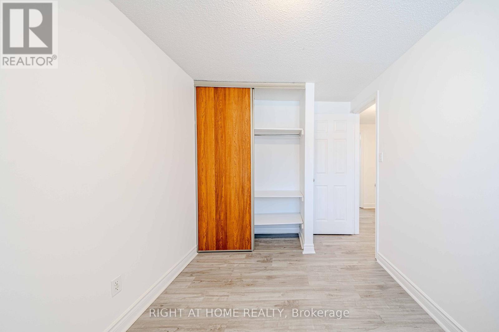 1347 Astra Court, Oshawa, Ontario  L1K 1H6 - Photo 38 - E12628952