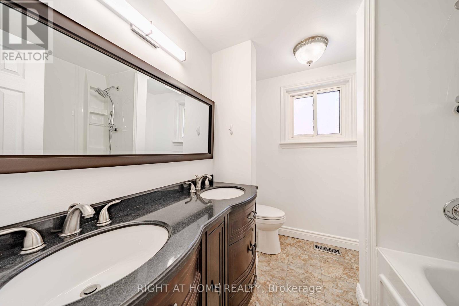 1347 Astra Court, Oshawa, Ontario  L1K 1H6 - Photo 40 - E12628952