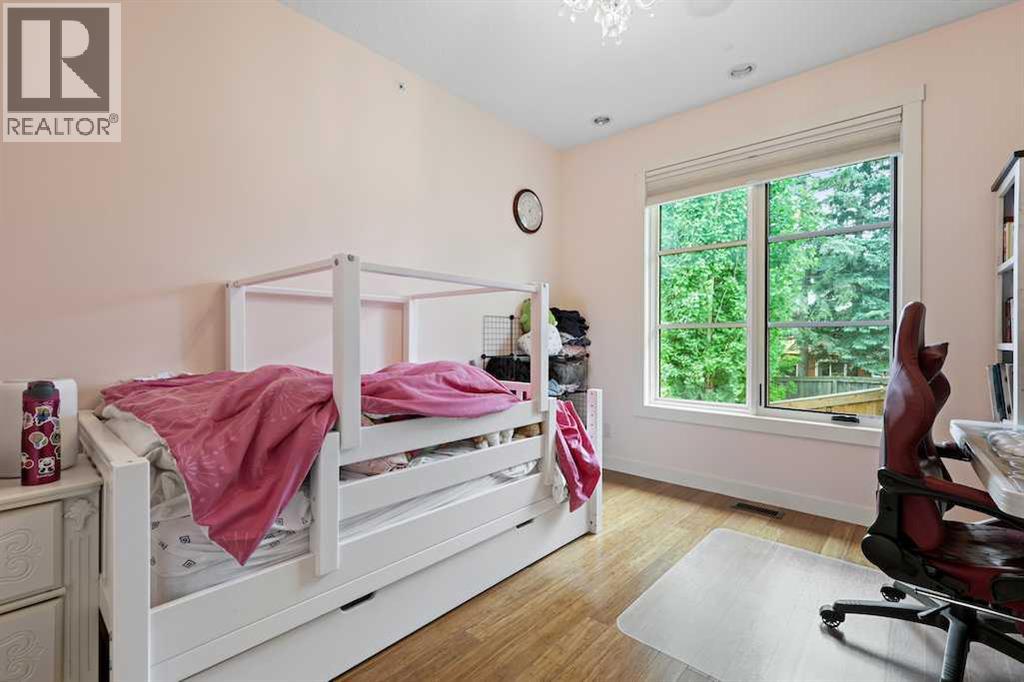 215 Patton Court Sw, Calgary, Alberta  T2V 5G4 - Photo 23 - A2234328