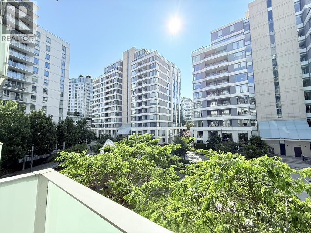 313 1661 Quebec Street, Vancouver, British Columbia  V6A 0H2 - Photo 5 - R3073591