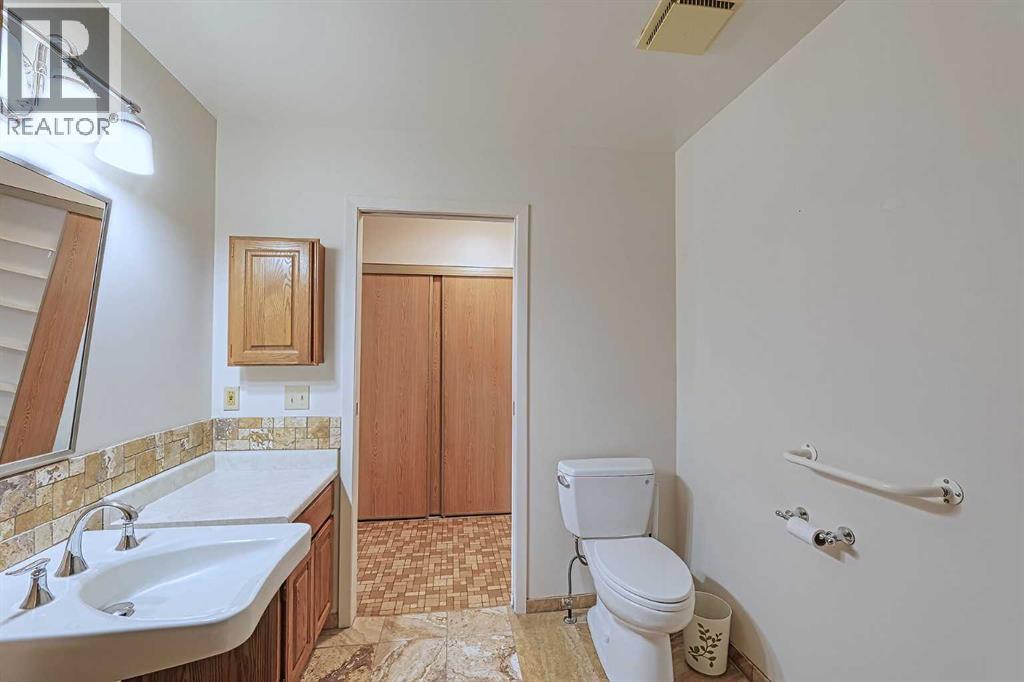 21 Welch Crescent, Okotoks, Alberta  T1S 1H2 - Photo 20 - A2267390