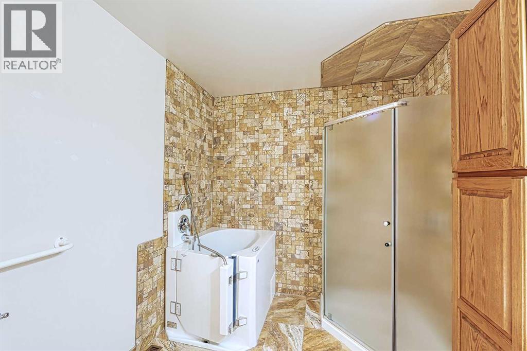 21 Welch Crescent, Okotoks, Alberta  T1S 1H2 - Photo 21 - A2267390