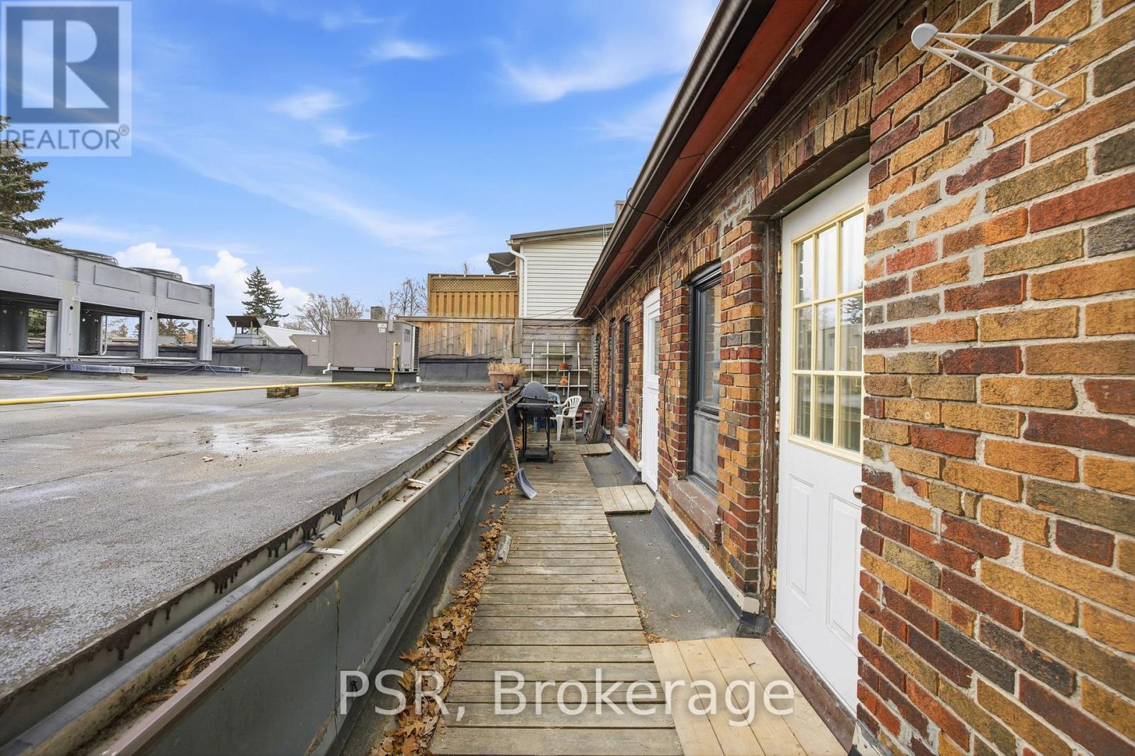 3 - 197 Roncesvalles Avenue, Toronto, Ontario  M6R 2L5 - Photo 16 - W12628942