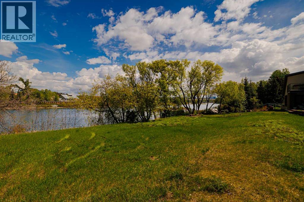 14 Major Stewart Lane Se, Calgary, Alberta  T2G 2Z2 - Photo 4 - A2226395