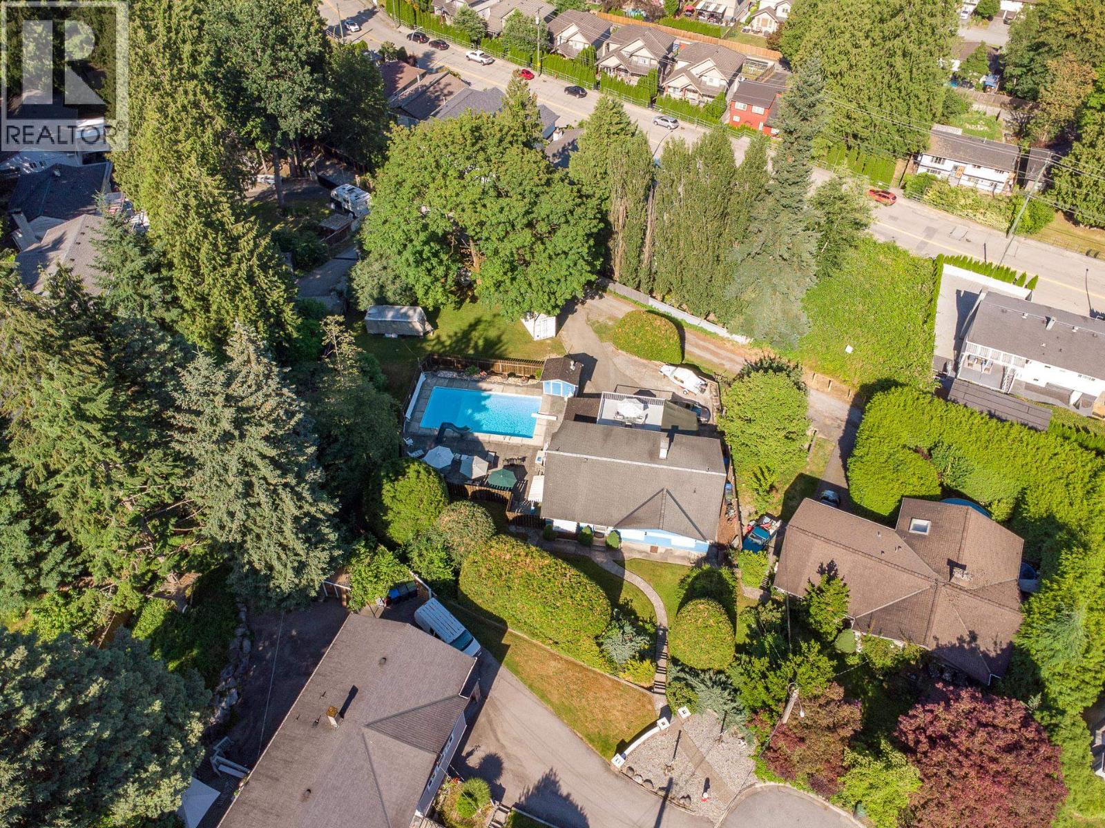 1619 Stella Place, Port Coquitlam, British Columbia  V3C 2R4 - Photo 38 - R3022243