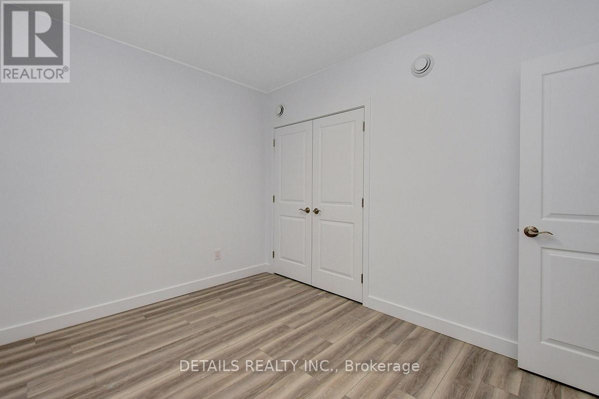 B - 285 B Montfort Street, Ottawa, Ontario  K1L 5N7 - Photo 10 - X12628976