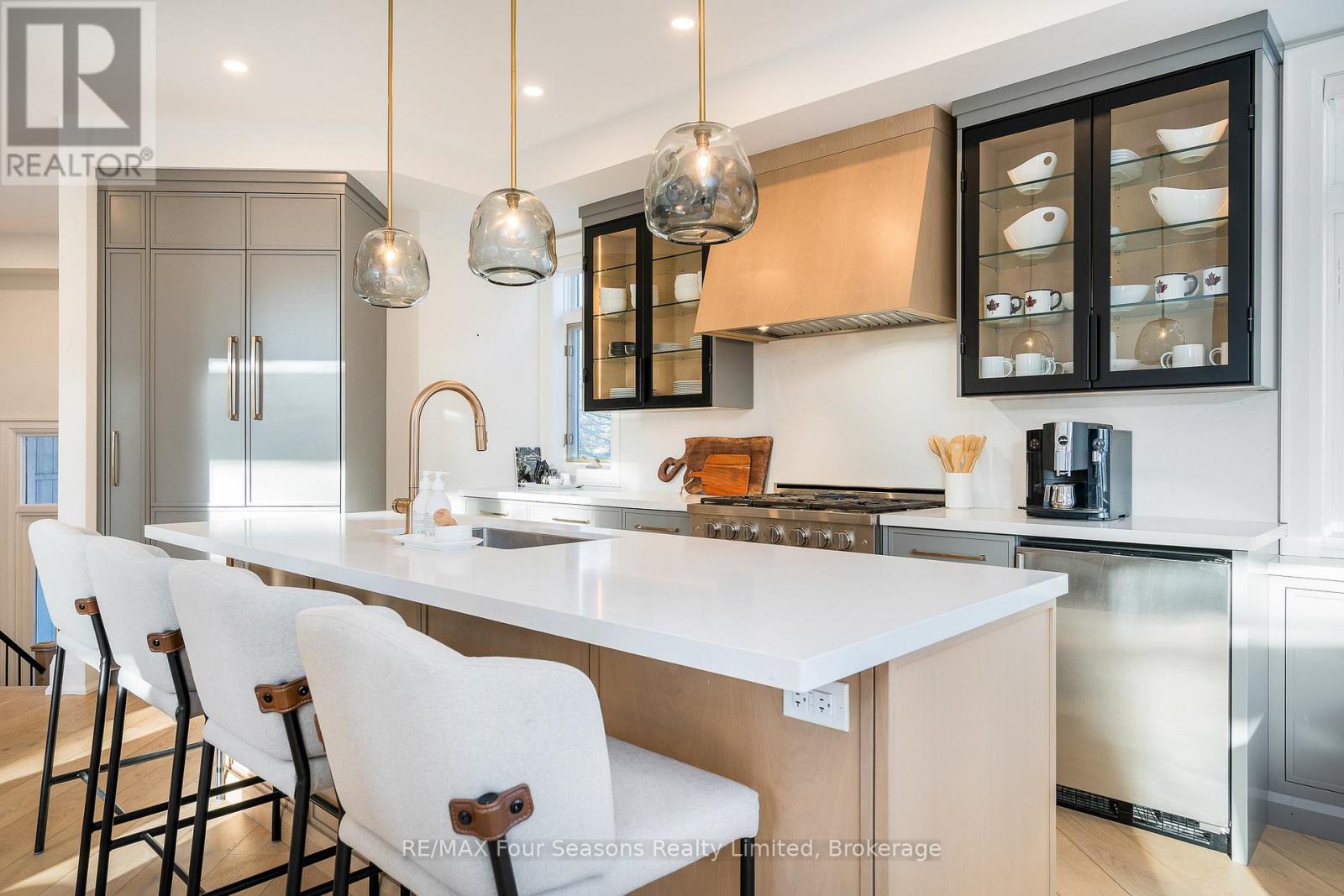 58 - 204 Blueski George Crescent, Blue Mountains, Ontario  L9Y 0V4 - Photo 10 - X12628972