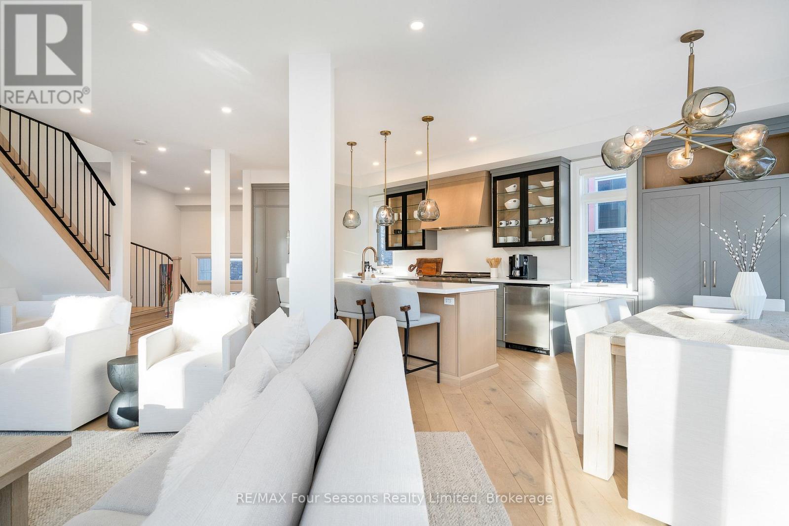 58 - 204 Blueski George Crescent, Blue Mountains, Ontario  L9Y 0V4 - Photo 14 - X12628972