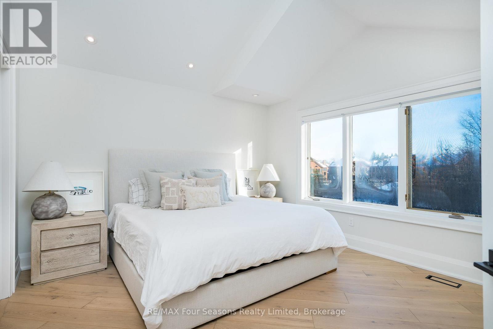 58 - 204 Blueski George Crescent, Blue Mountains, Ontario  L9Y 0V4 - Photo 17 - X12628972