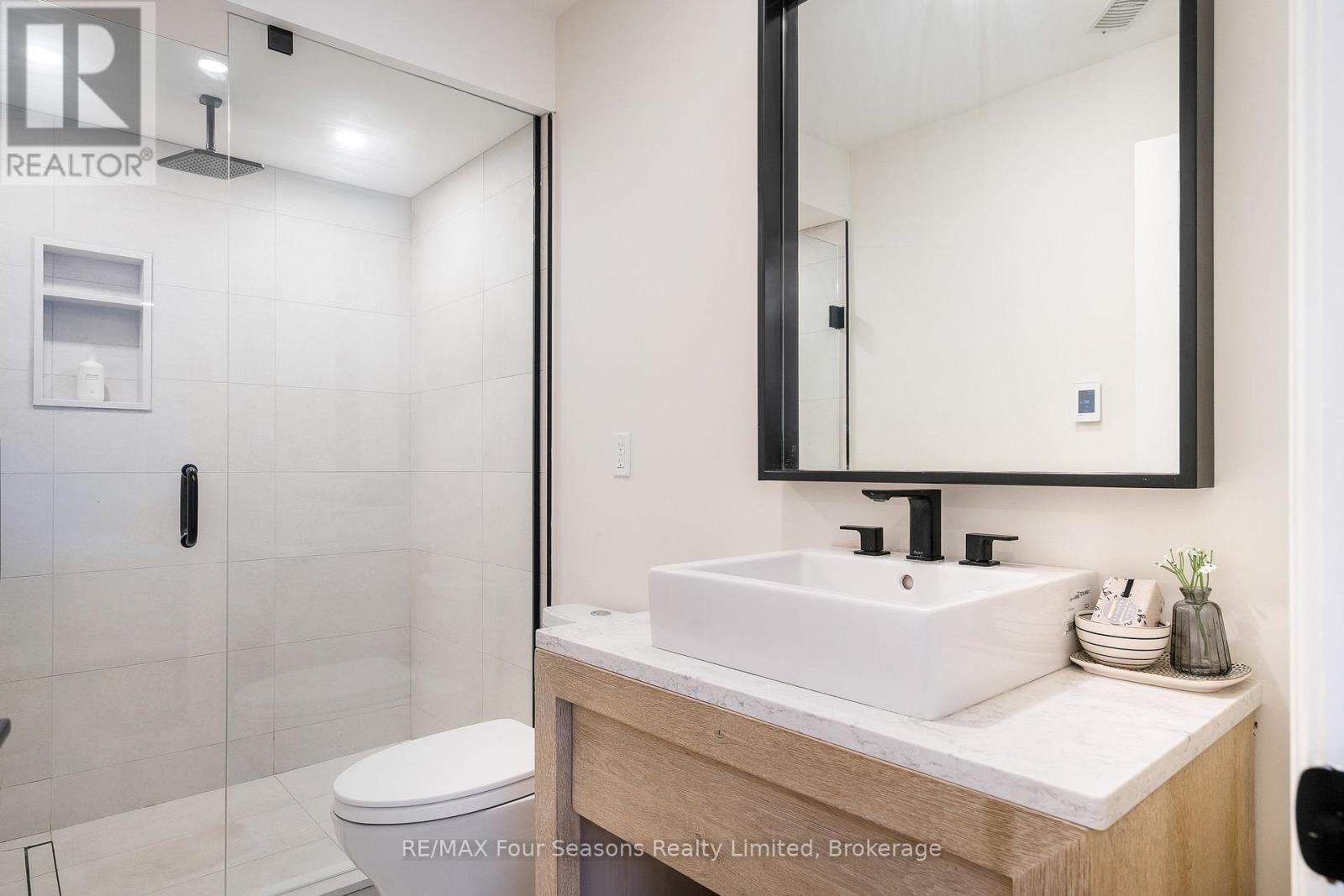 58 - 204 Blueski George Crescent, Blue Mountains, Ontario  L9Y 0V4 - Photo 35 - X12628972