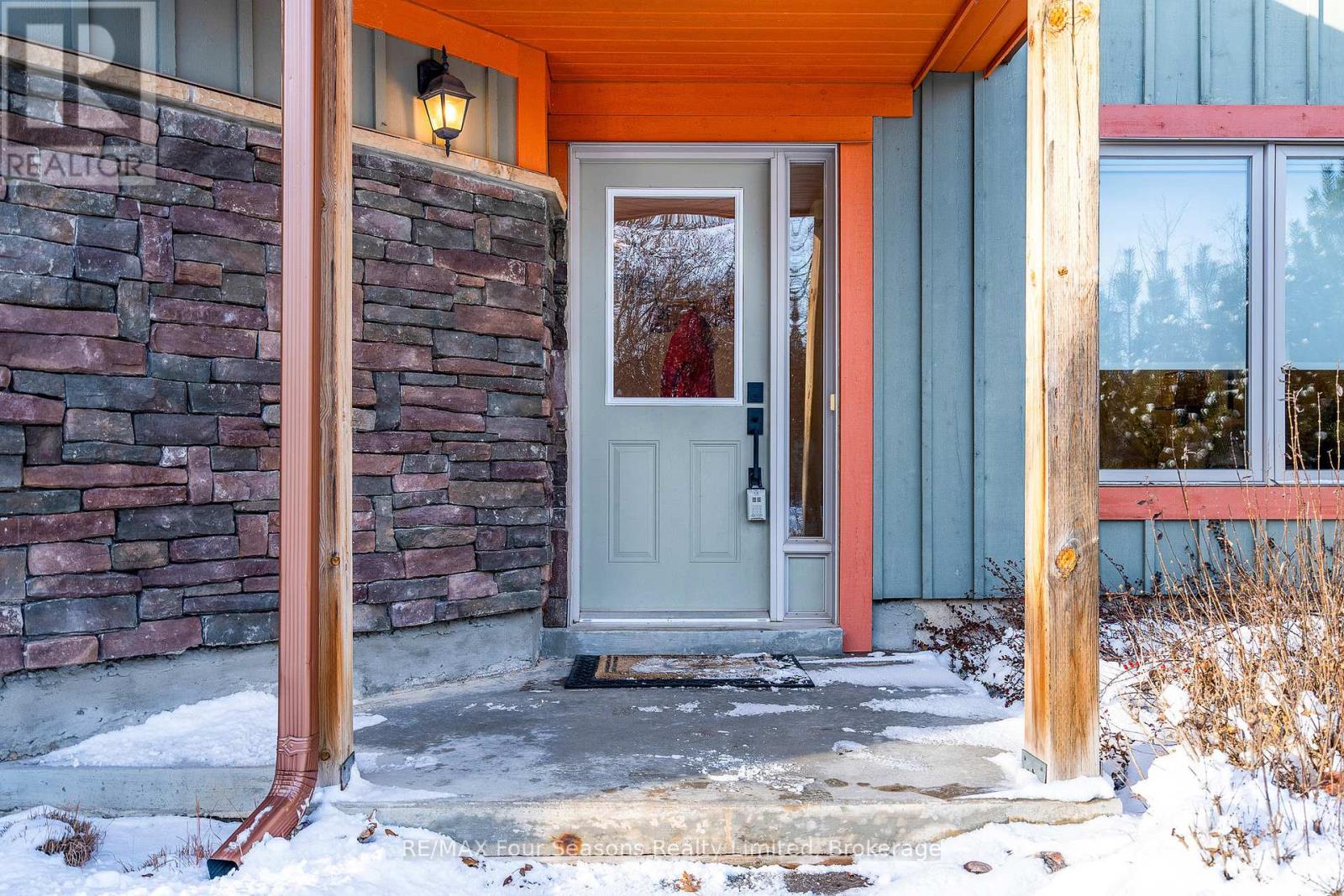 58 - 204 Blueski George Crescent, Blue Mountains, Ontario  L9Y 0V4 - Photo 38 - X12628972