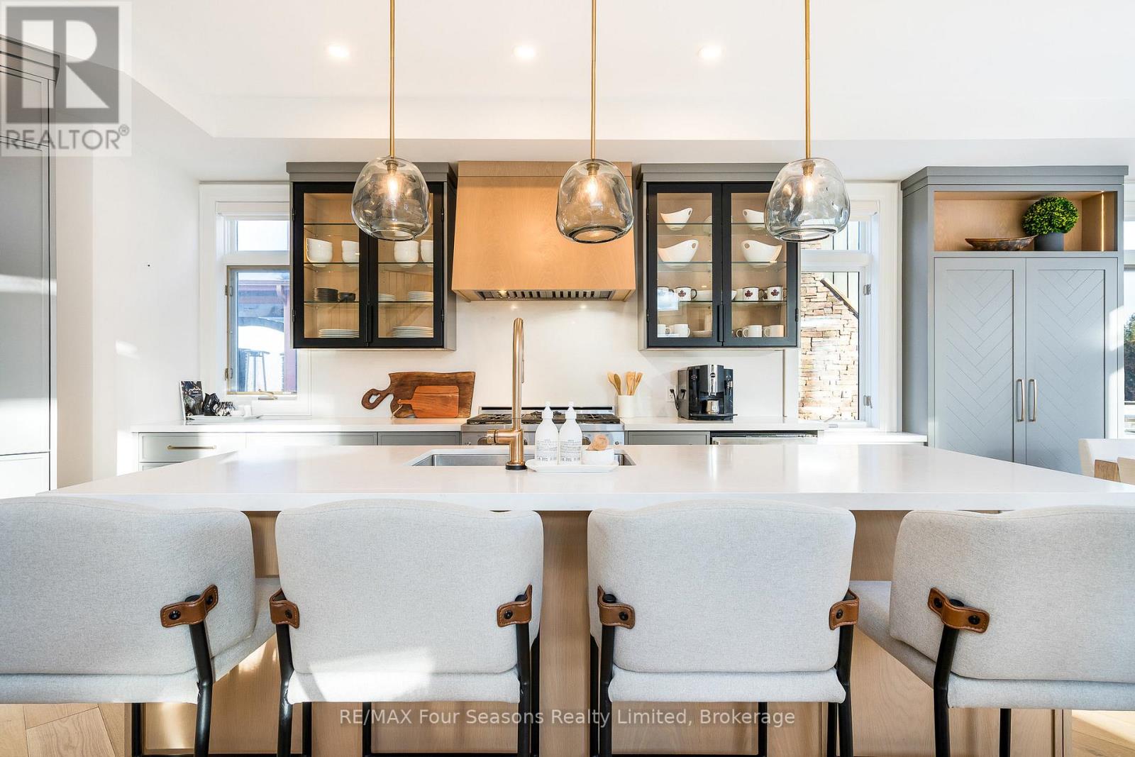 58 - 204 Blueski George Crescent, Blue Mountains, Ontario  L9Y 0V4 - Photo 9 - X12628972