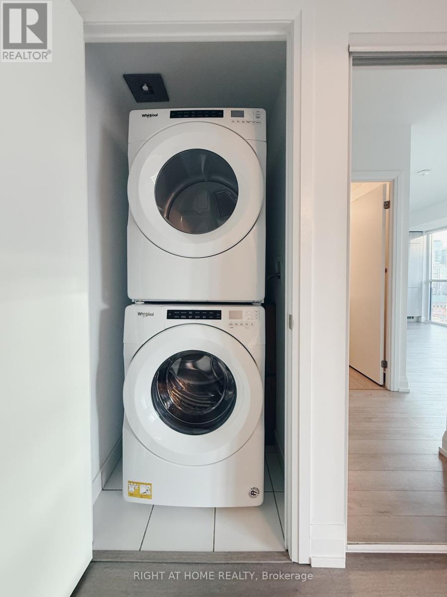 1705 - 77 Mutual Street, Toronto, Ontario  M5B 0B9 - Photo 15 - C12628982