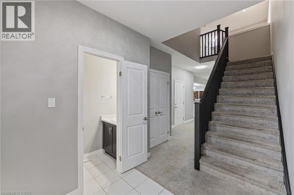 17 Dennis Drive, Smithville, Ontario  L0R 2A0 - Photo 6 - 40793636