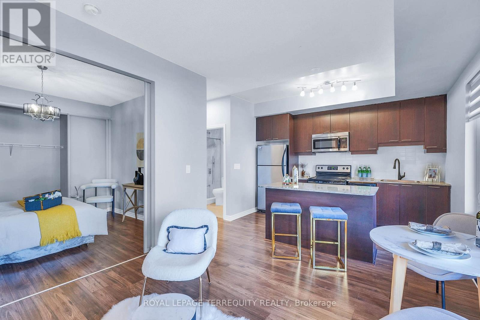 406 - 385 Prince Of Wales Street, Mississauga, Ontario L5B 0C6 - Photo 12 - W12628978