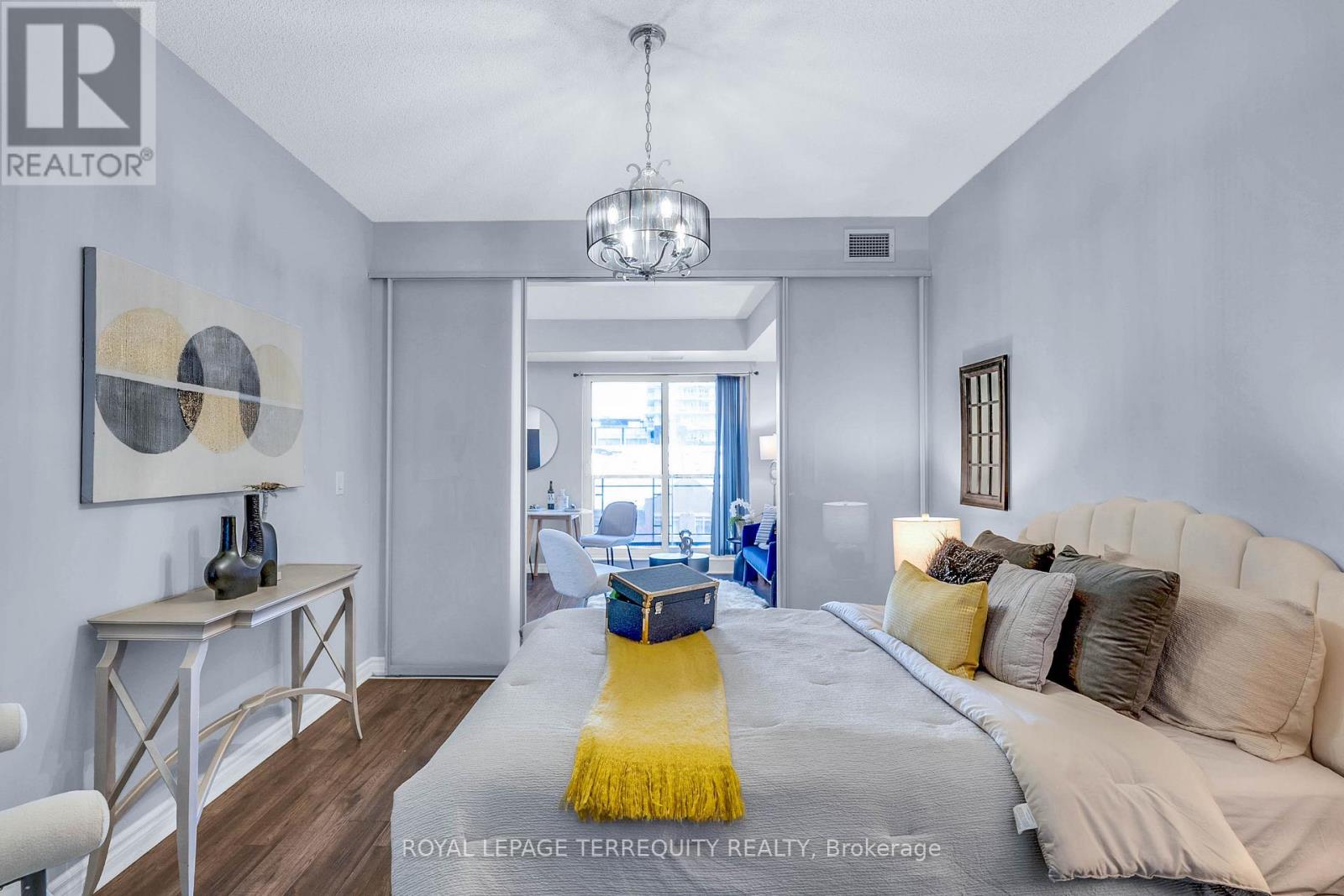 406 - 385 Prince Of Wales Street, Mississauga, Ontario L5B 0C6 - Photo 15 - W12628978