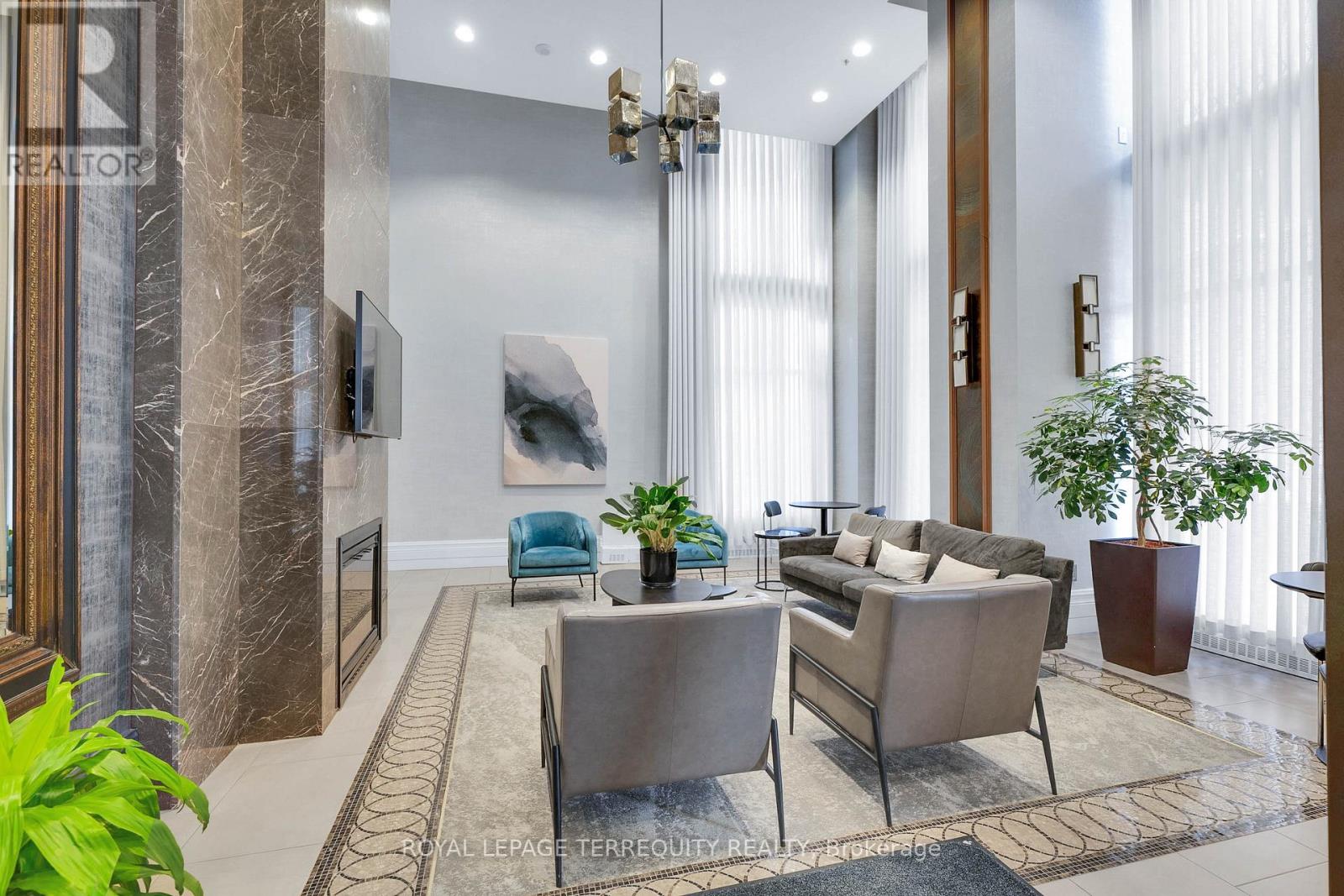 406 - 385 Prince Of Wales Street, Mississauga, Ontario L5B 0C6 - Photo 5 - W12628978