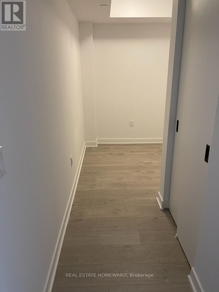 431 - 36 Zorra Street, Toronto, Ontario  M8Z 4Z7 - Photo 3 - W12628984