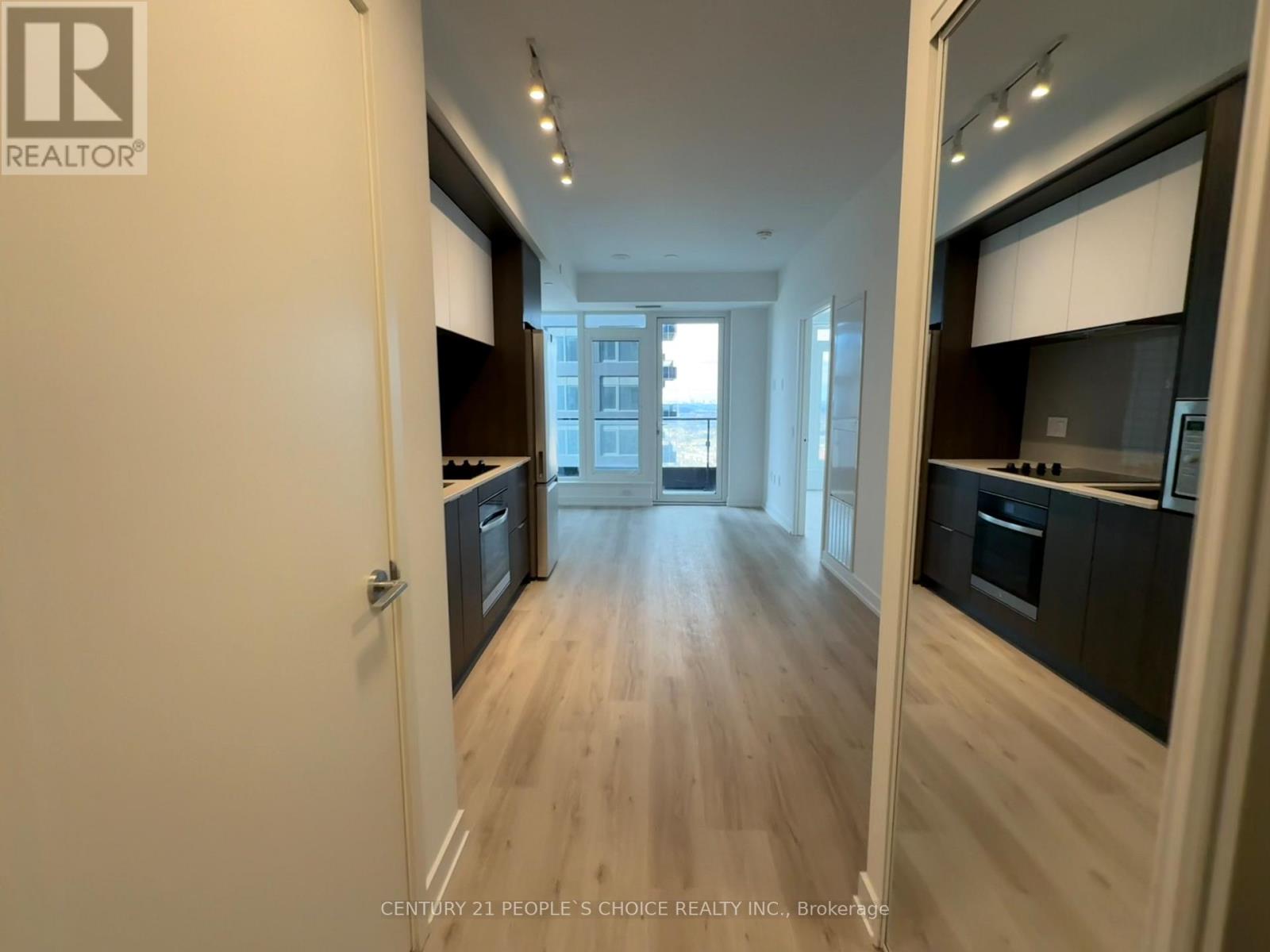 3512 - 395 Squar One Drive W, Mississauga, Ontario  L5B 0P6 - Photo 3 - W12628988