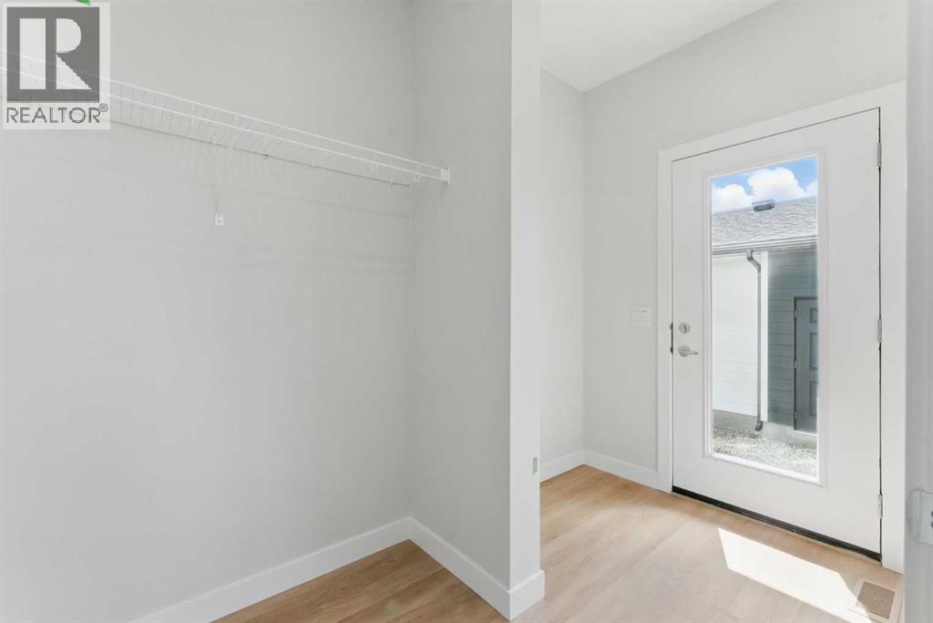 1125 Sailfin Heath, Rural Rocky View County, Alberta  T3G 0J6 - Photo 19 - A2272706