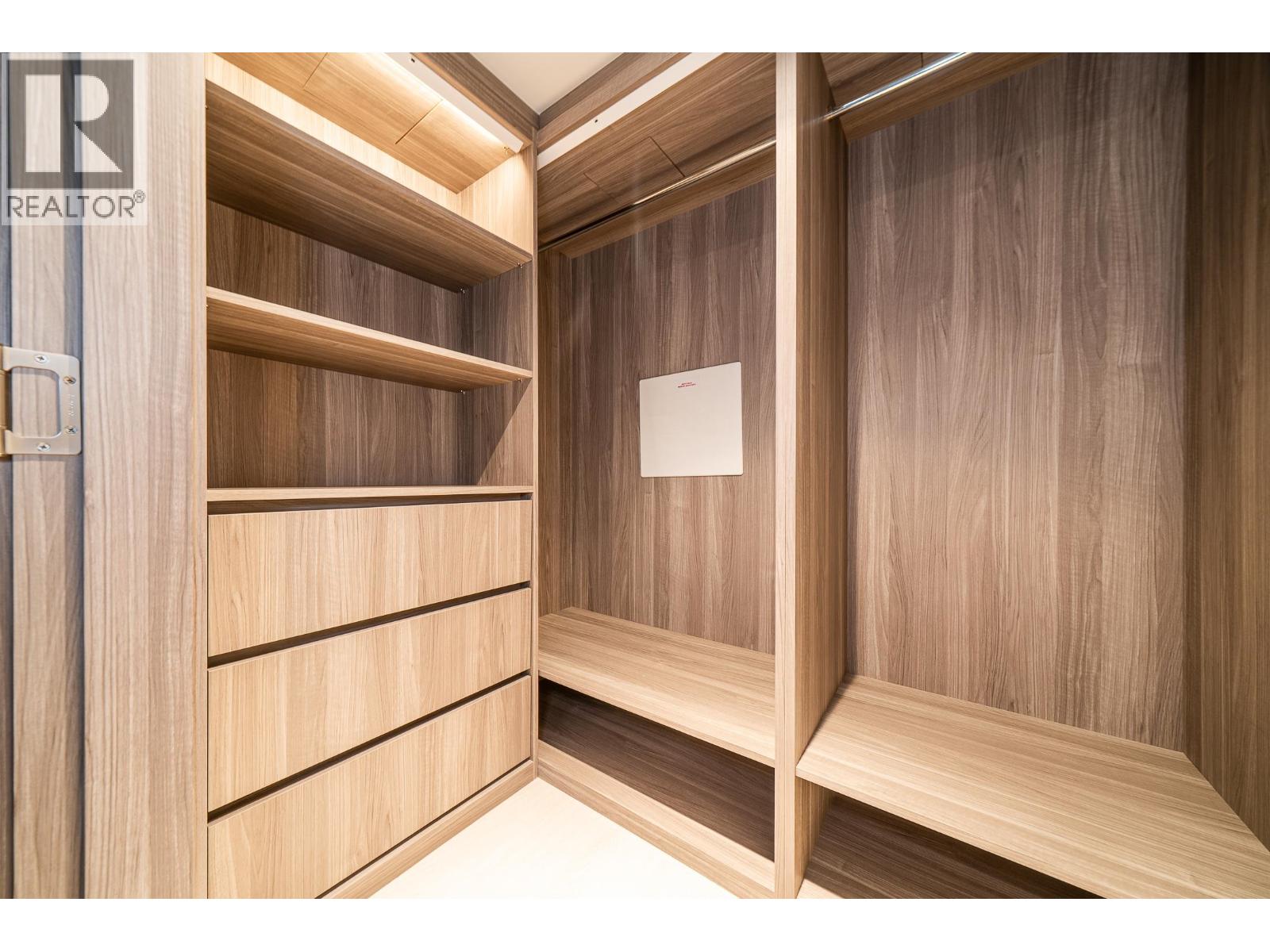 582 8608 Hazelbridge Way, Richmond, British Columbia  V6X 0W2 - Photo 21 - R3073374