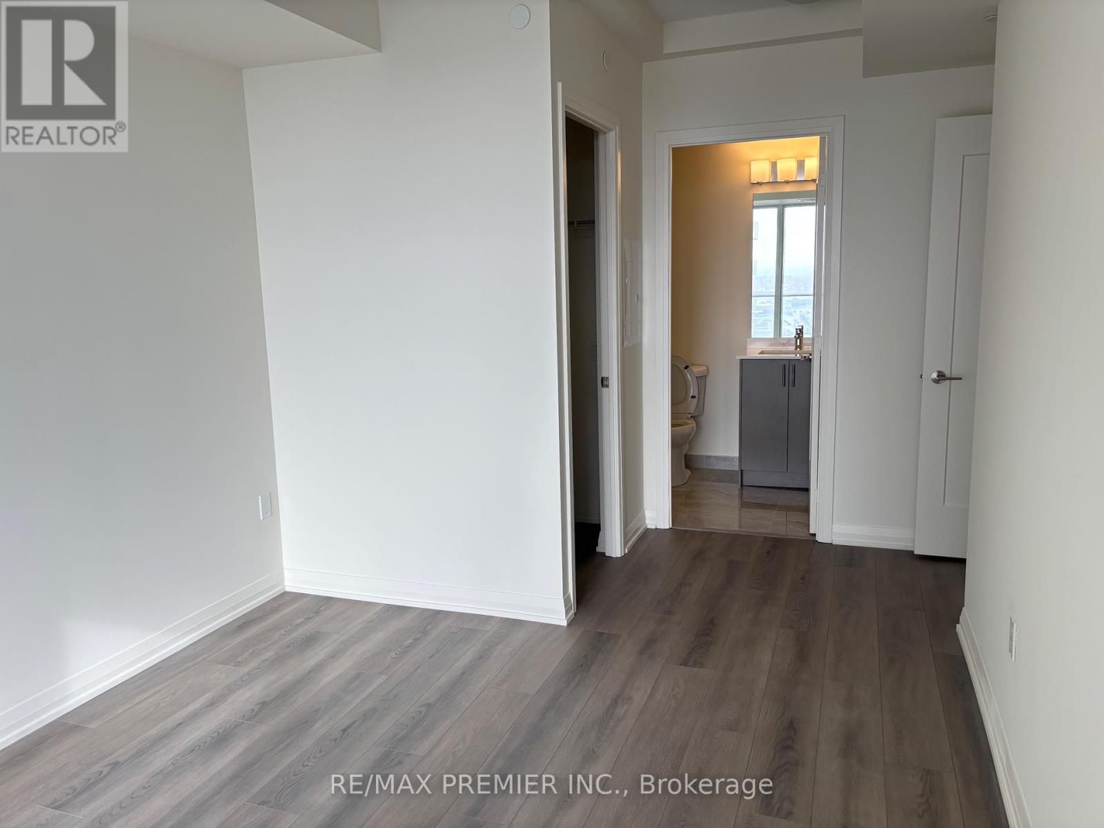 1410 - 8960 Jane Street, Vaughan, Ontario  L4K 2M9 - Photo 12 - N12628430