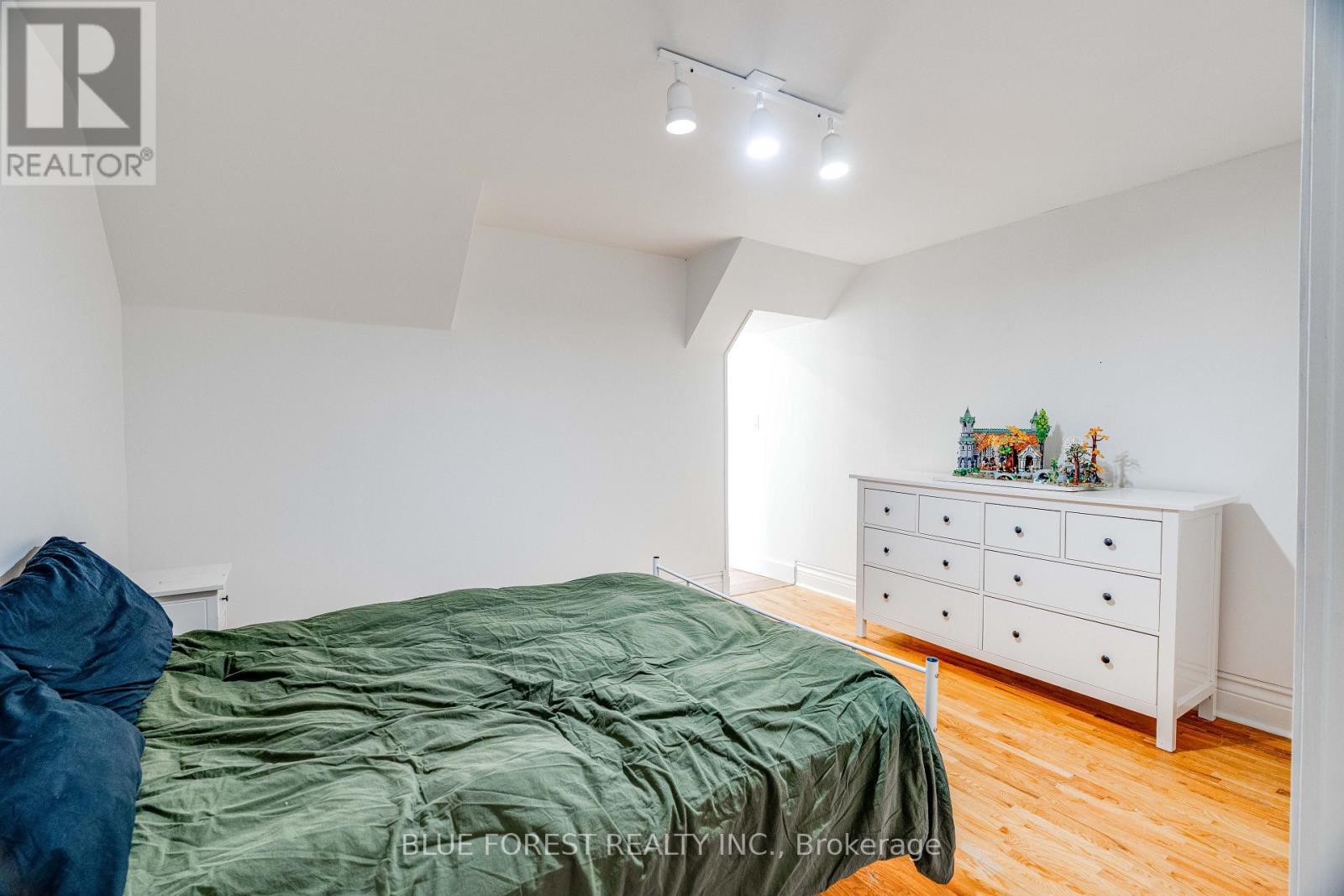 521 Upper Queen Street, London South, Ontario  N6C 3T8 - Photo 21 - X12629016