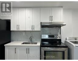 UNIT C - 80 MOSEDALE CRES CRESCENT, Toronto, Ontario