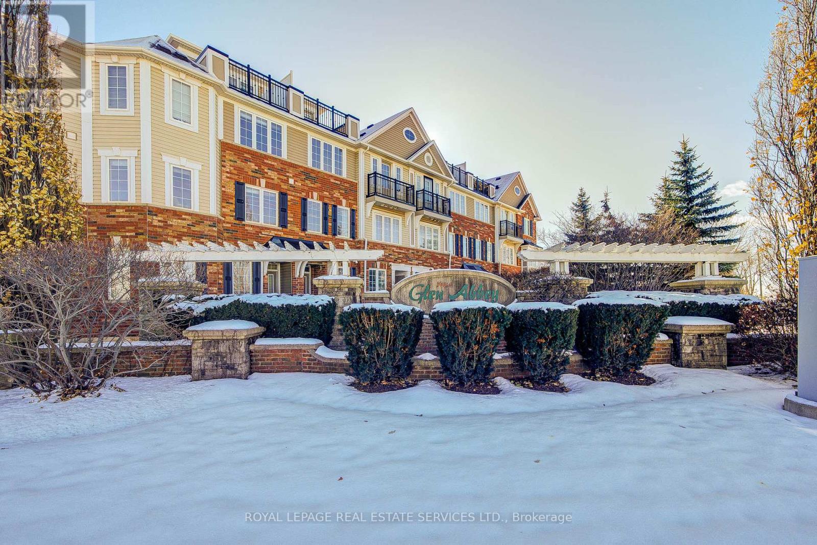 2614 Dashwood Drive, Oakville, Ontario  L6M 0K5 - Photo 1 - W12627280