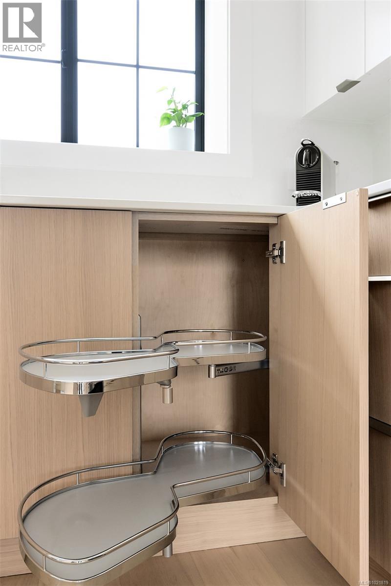 2 2268 Bowker Ave, Oak Bay, British Columbia V8R 2E4 - Photo 23 - 1021819