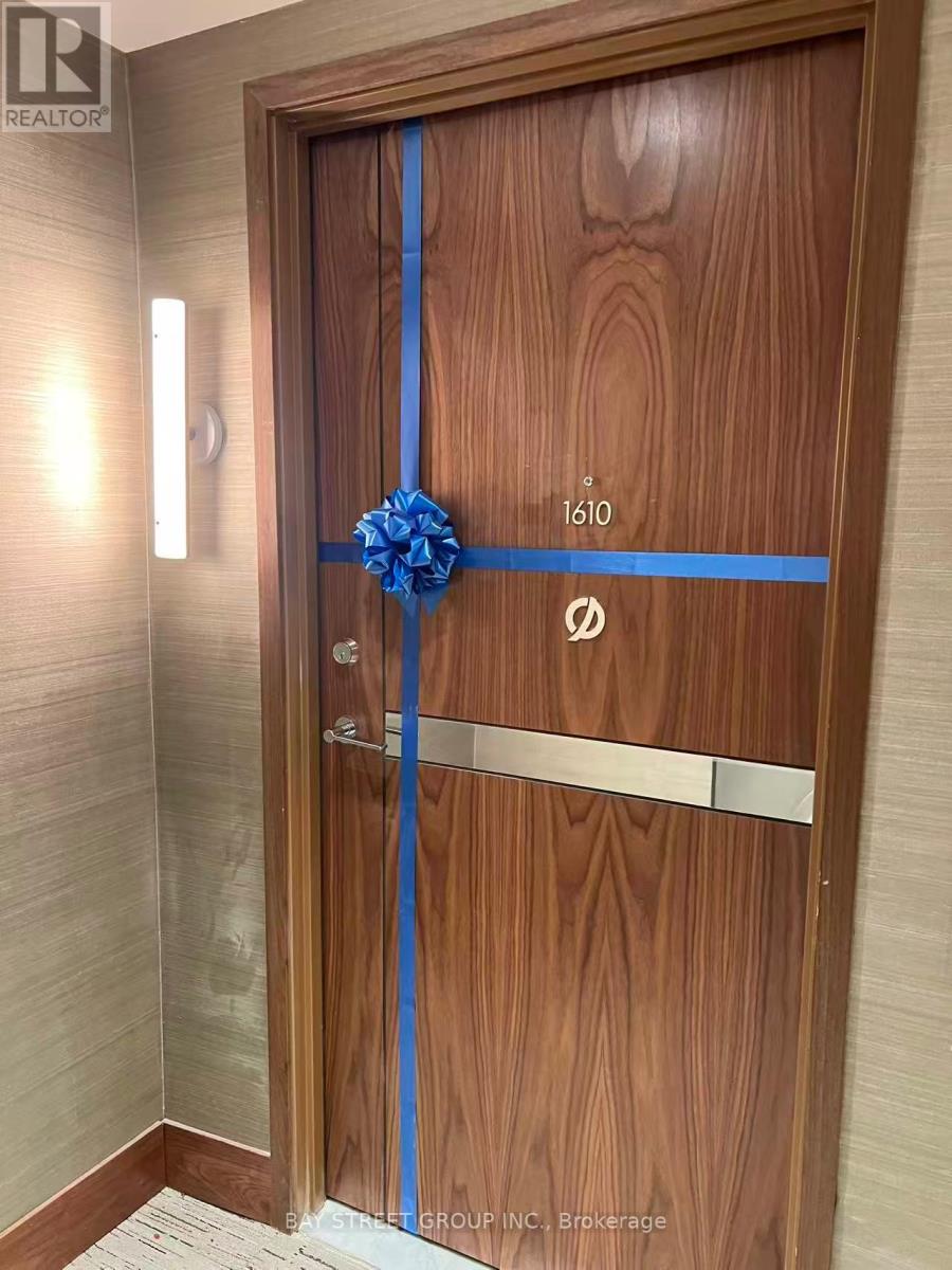 1610 - 3 CONCORD CITYPLACE WAY, Toronto, Ontario