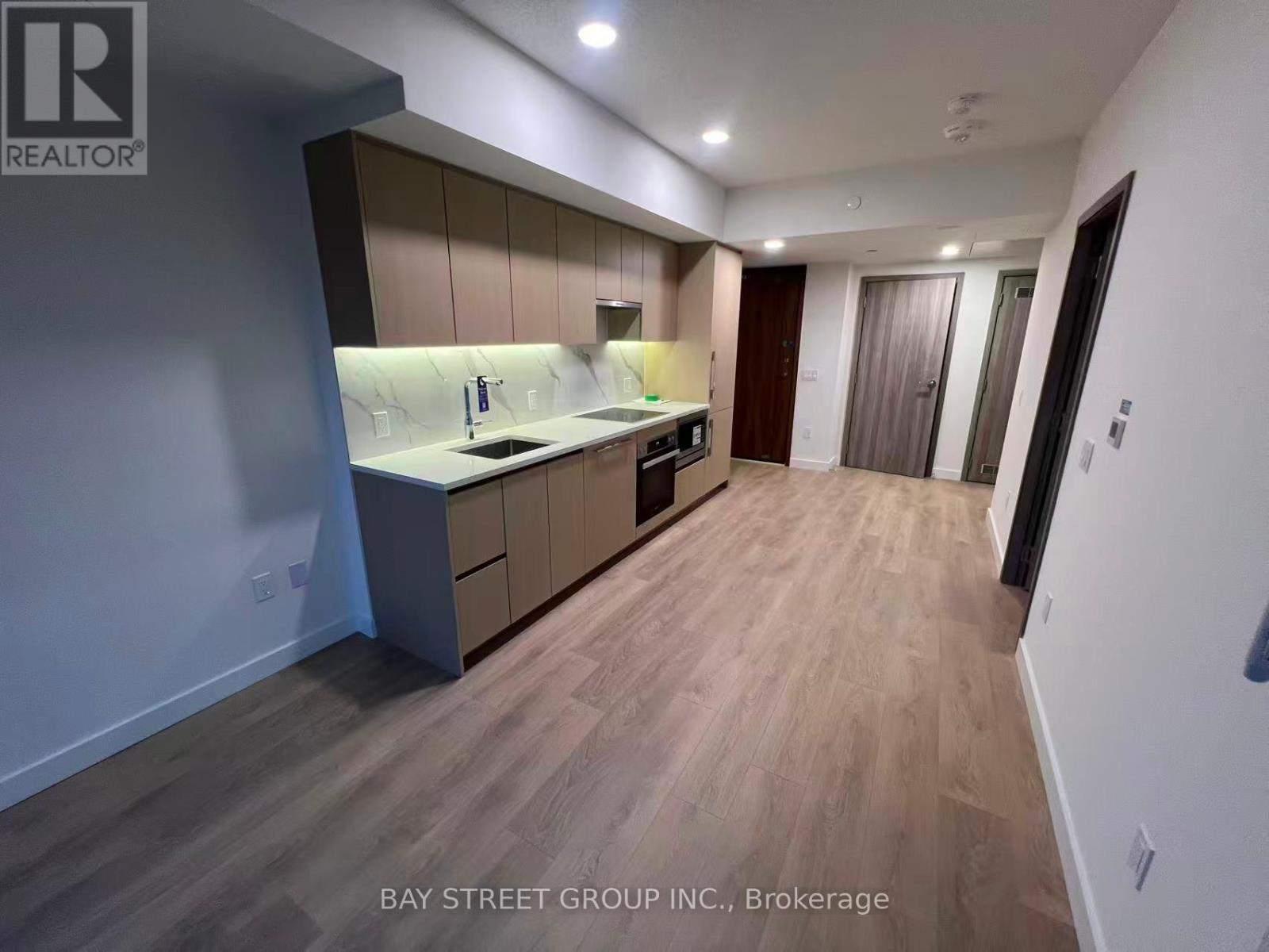 1610 - 3 Concord Cityplace Way, Toronto, Ontario  M5V 0X3 - Photo 4 - C12629000