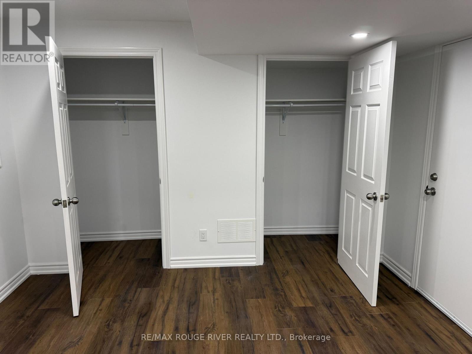 131 Sharplin Drive, Ajax, Ontario  L1Z 0P3 - Photo 10 - E12629004