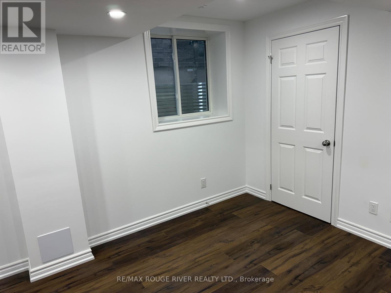 131 Sharplin Drive, Ajax, Ontario  L1Z 0P3 - Photo 11 - E12629004