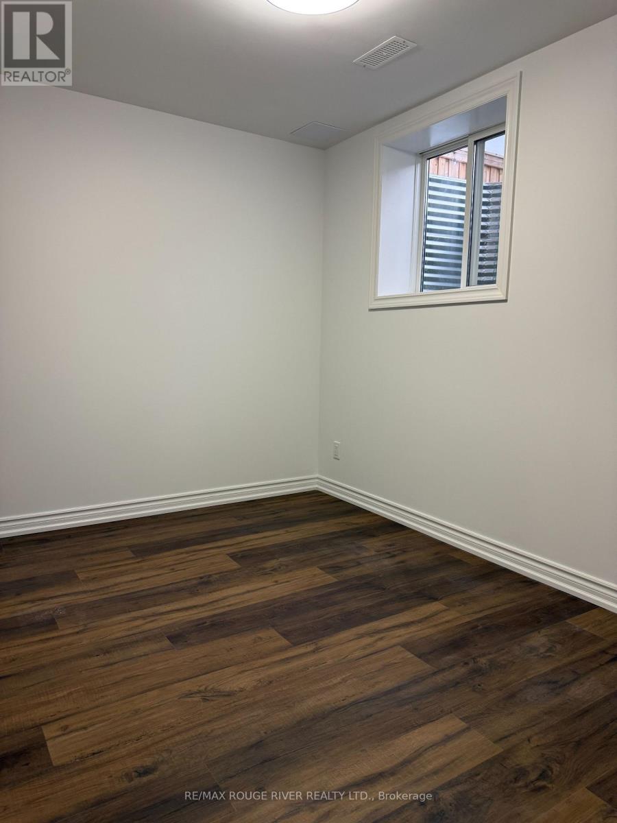 131 Sharplin Drive, Ajax, Ontario  L1Z 0P3 - Photo 8 - E12629004