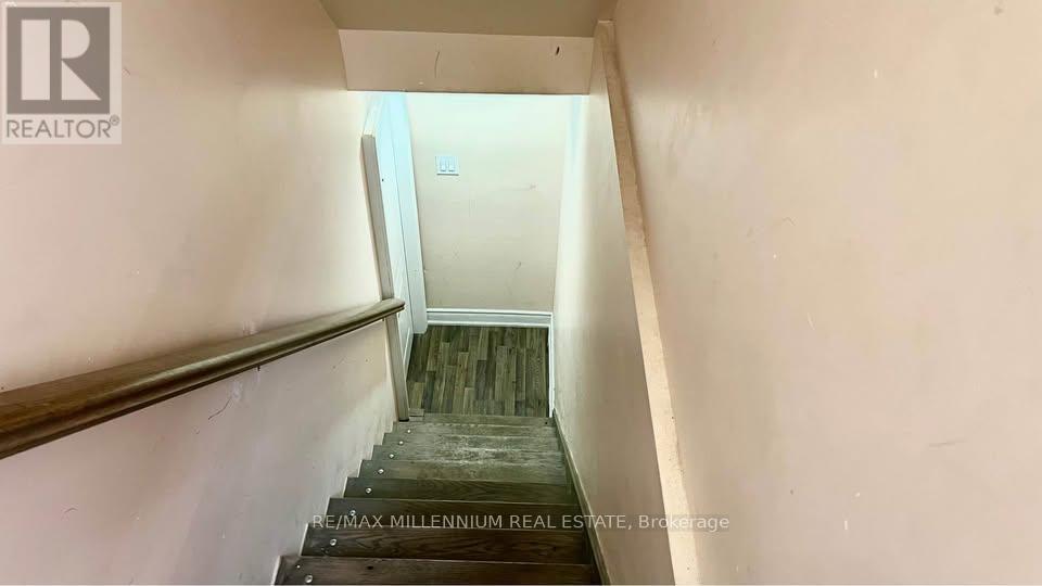 Bsmt - 49 Frenchpark Circle, Brampton, Ontario  L6X 0Y6 - Photo 2 - W12629002